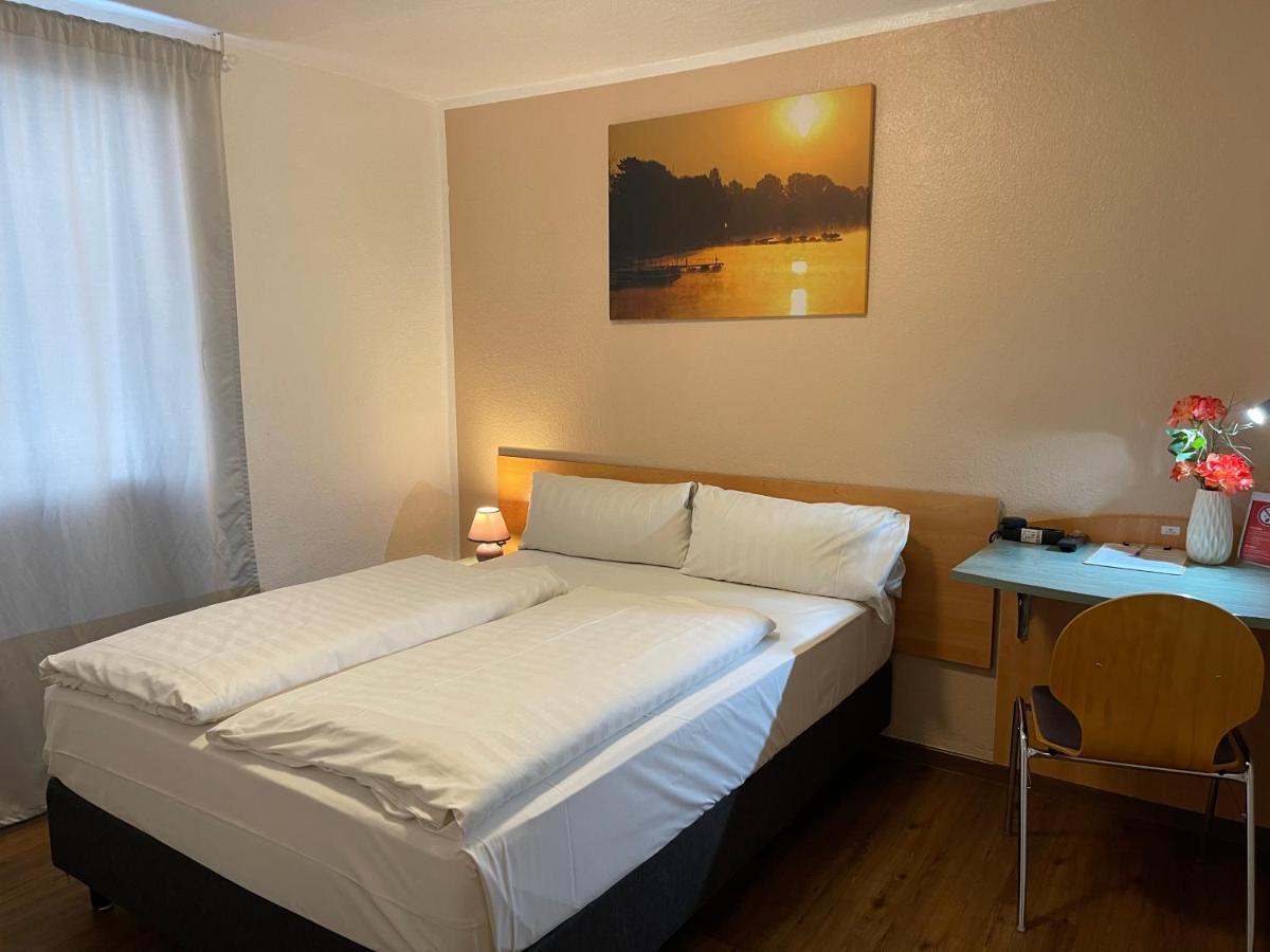 Residenz Hotel Wuppertal Bagian luar foto