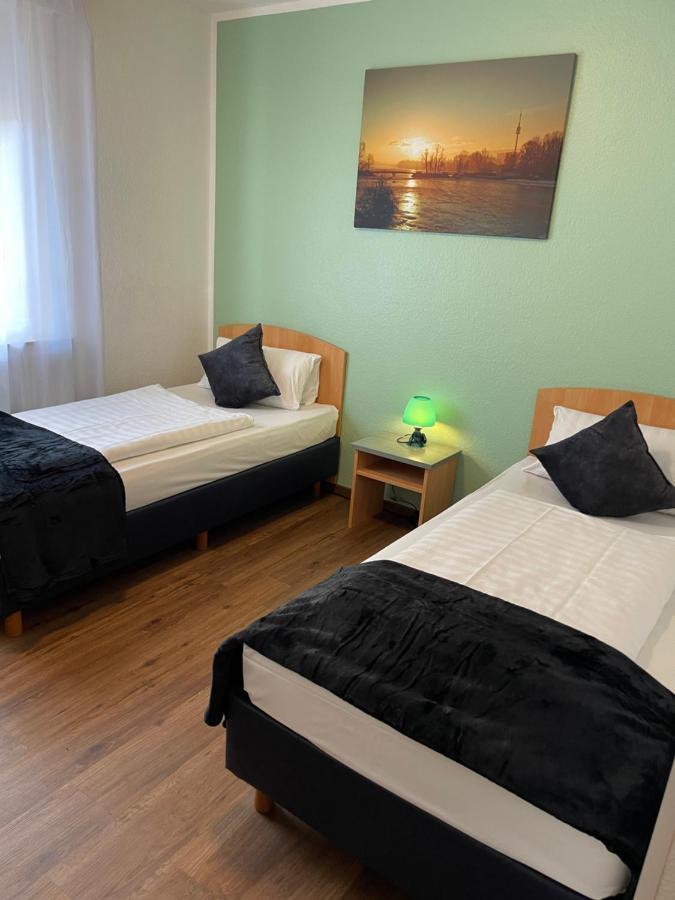 Residenz Hotel Wuppertal Bagian luar foto