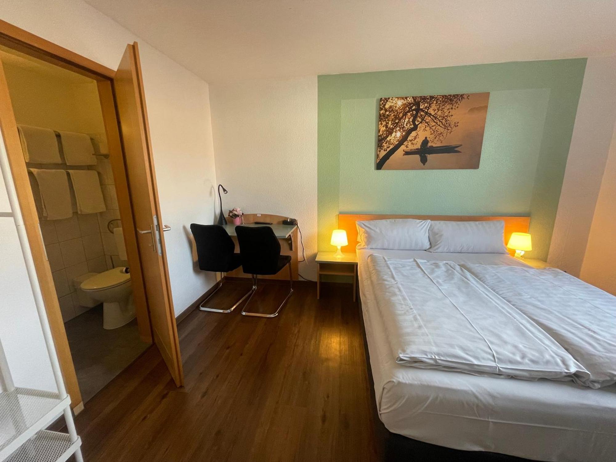 Residenz Hotel Wuppertal Bagian luar foto