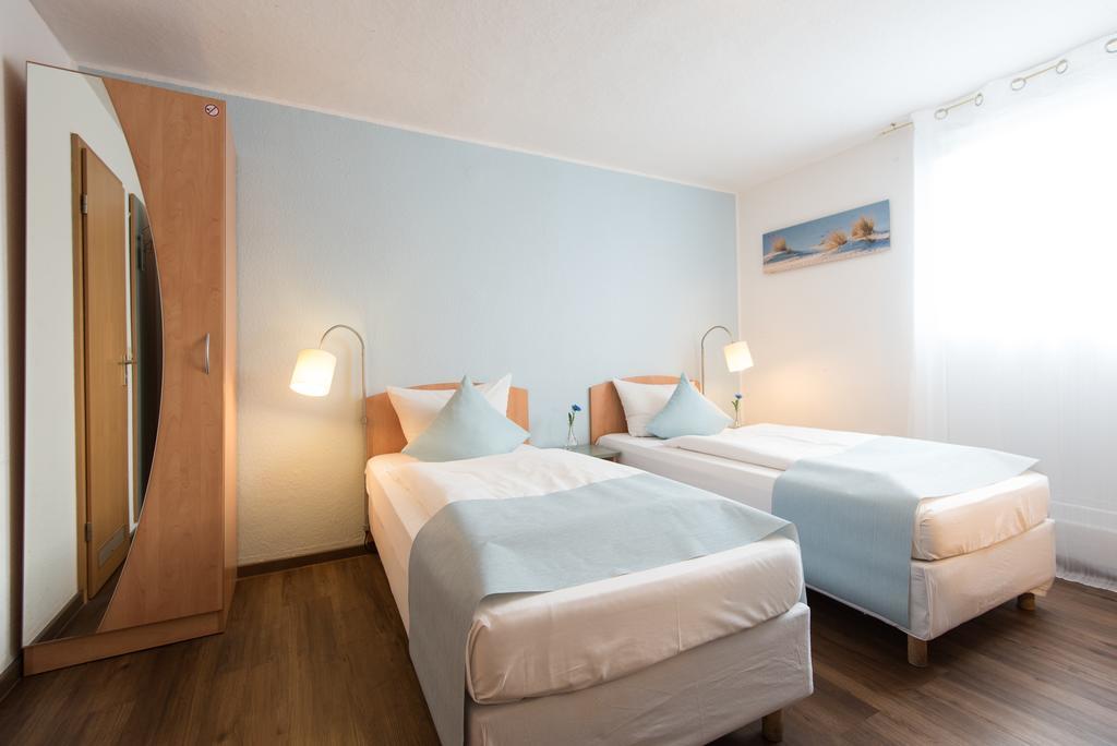 Residenz Hotel Wuppertal Bagian luar foto
